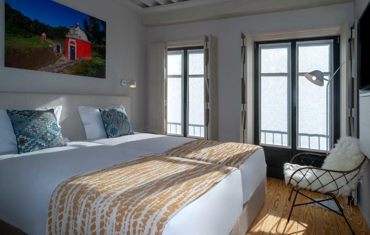Deluxe Twin Room Balcony